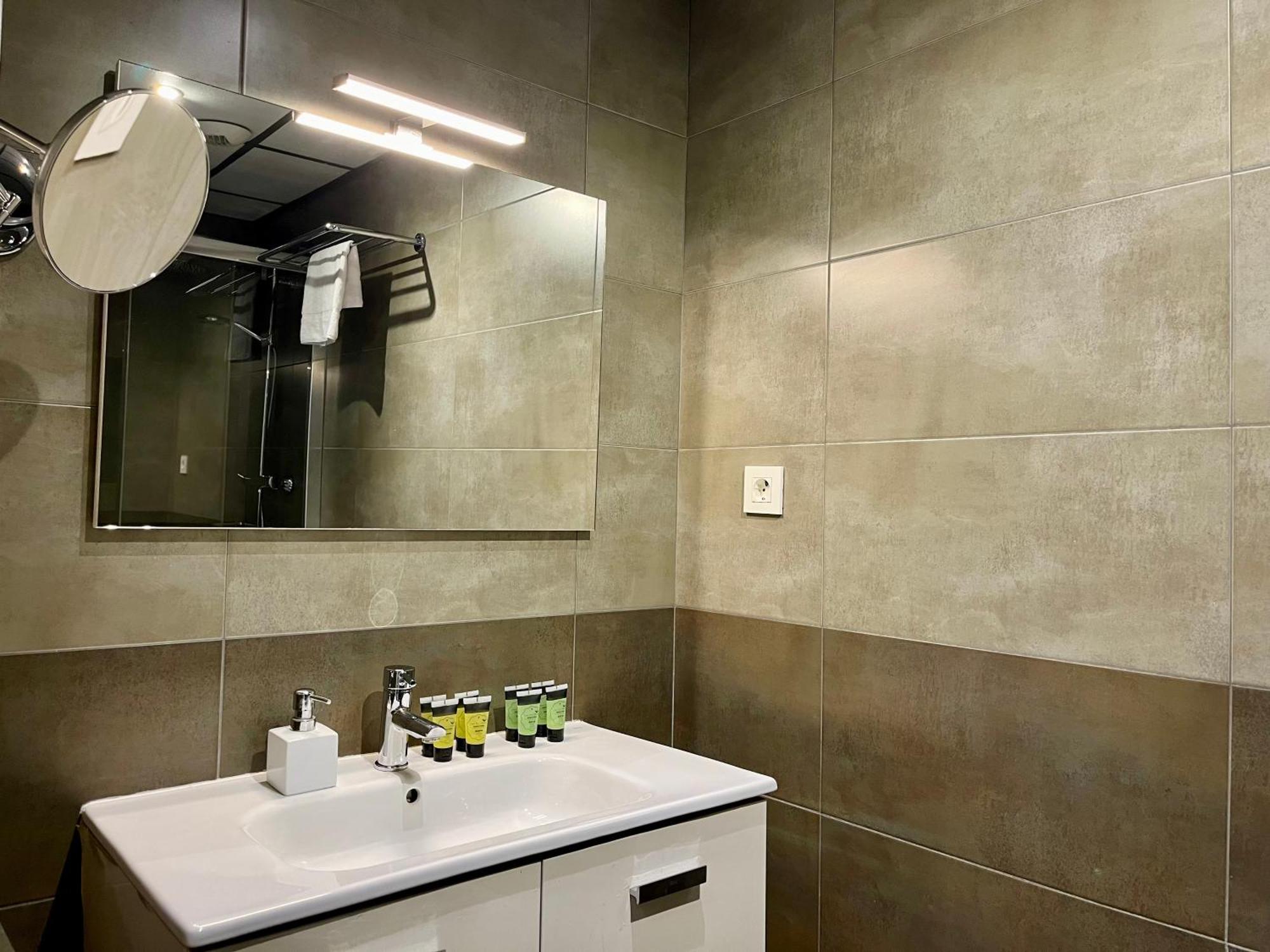 Apartament Feelathome Plaza *