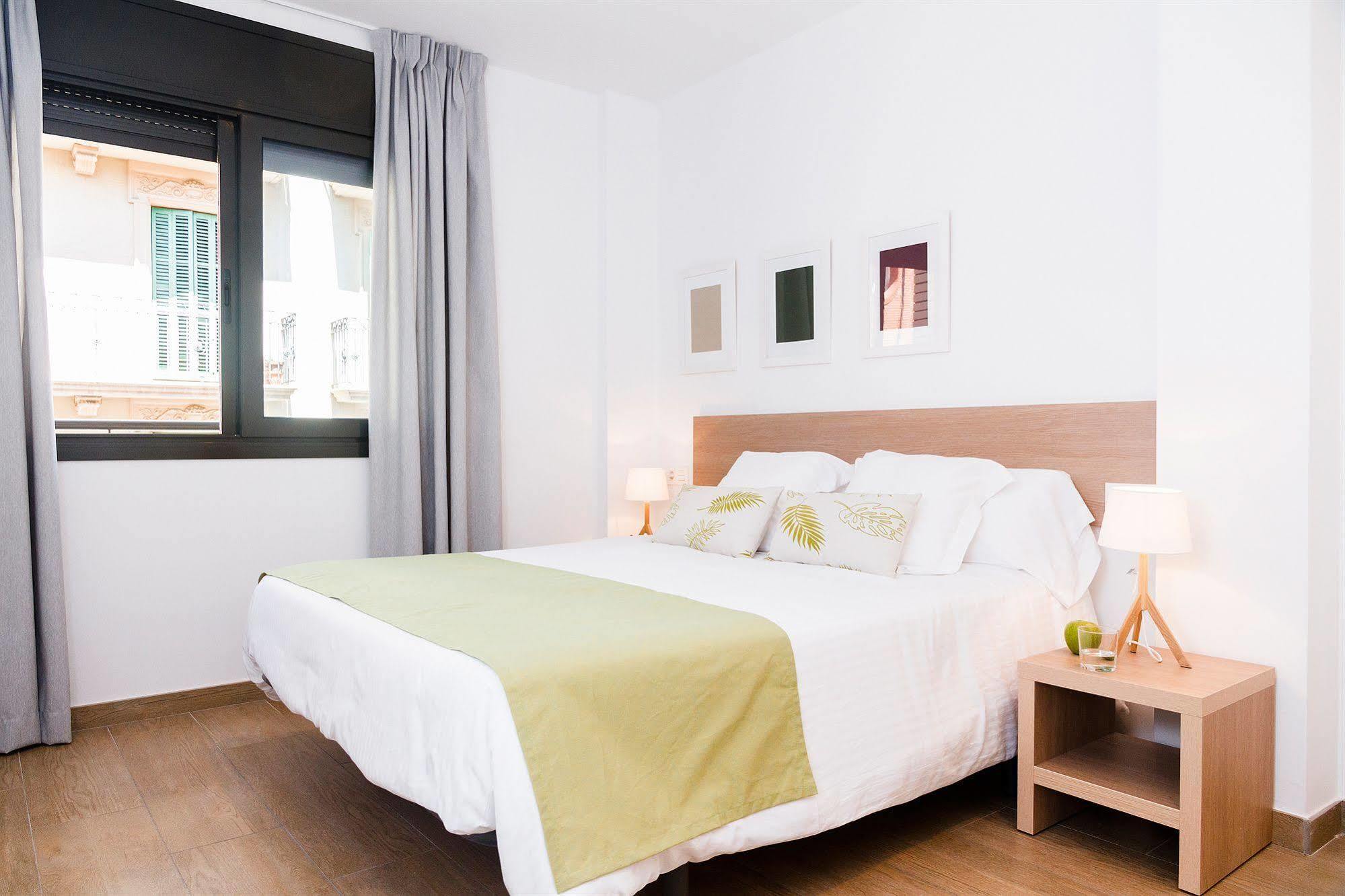 Apartament Feelathome Plaza *